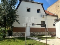 For rent family house Komárom, 130m2