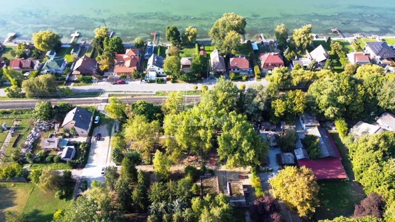 Verkauf Balatonszárszó Wohngrundstück